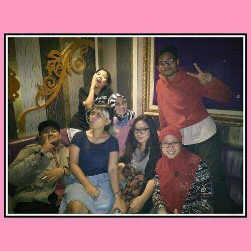 Sosmed + HRD #bouncheid Kara Oke ☺ thank you @tio3003 traktirannya 😘😘😘 #anakahensi #ahensilife #friendship #clozetteid