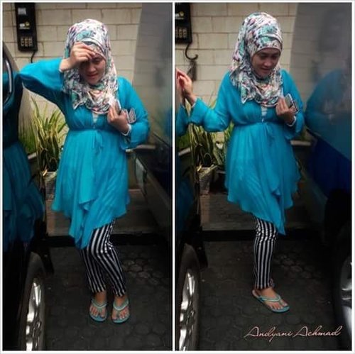 Flower hijab pattern meets stripped pants and a bit touch of turquoise outer *excuse my sandals :p 
#HitNRun #ClozetteID #GoDiscover #simpati #ootd #stylediary #andiyanipics #love #hijab #meraihmeraki #hijabers #fashion #style #fashionbloggers