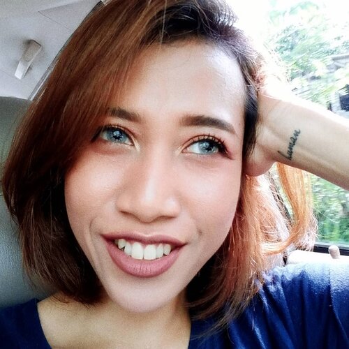 Sekali2 pose jelek agar KALIAN TIDAK MERASA SENDIRIAN 🤷‍♀️---#bloggerjogja #clozetteid #beautybloggers #indobeautyblogger
