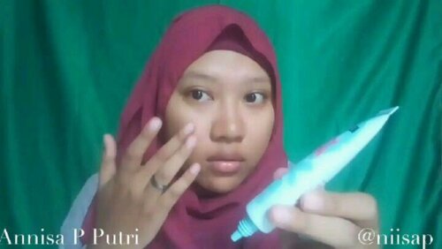 (2/2)
Salfok ke lagunya 😂😂. Cuplikan tutorial makeup buat foto sebelum ini, beautiess 💕. *Maap ya anaknya gak pinter editing 😂* 🎶 Vocaloid (Kagami Rin) Always Be Happy

#clozetteid #beauty #makeuptutorial #beautyenthusiast #beautyblogger #bvloggerid #beautiesquad #instavideo #videomotion #videomakeup