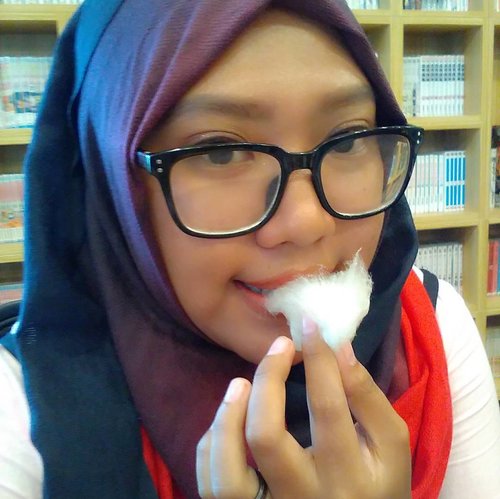 Cotton candy is never wrong🍭🍭
Menghitung hari menuju WEEKEND 😂😂 .
.
#clozetteid #cottoncandy #weekend #good #mood #jakarta #indonesia #hello #beauty #instagram #instalike #instamood #instatoday #instadailly
