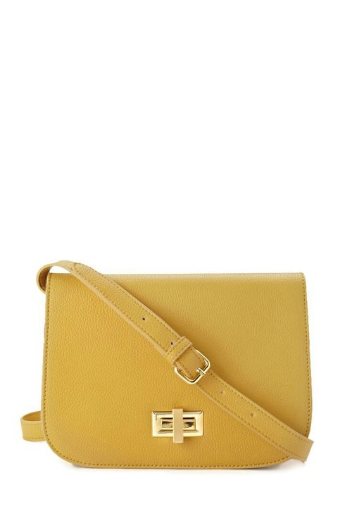 yellow saddle bag <3