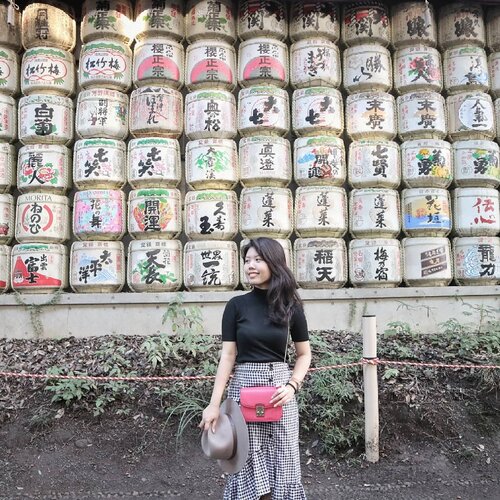 Cant wait to comeback here ❤
#reupload #zalorastyleedit
.
.
.
.
.
#wiw #whatiwear
 #outfitoftheday #lookoftheday
#fashiongram #currentmood #currentlywearing #love #whatiwore #whatiworetoday #oufits #ootdshare #instafashion #fashionista #instalook  #fashion #lookbook 
#fashionblogger #ootd  #everydaylook #style #blogger #fashions #clozette #clozetteid
