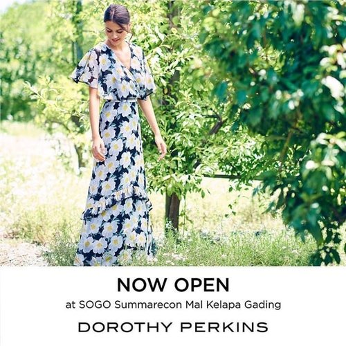 So excited for @dorothyperkins_indonesia opening at  @mkglapiazza . I've always loved the brand's pieces especially the dress, simple but so pretty. ❤️❤️❤️
.
.
.
.
.
.
.
Don't forget to join their giveaway too !
@jessica.lydiaa
@nathaniaelishaa @acinomnomnomm @meithaartha @amandasalim_ #DorothyperkinsatMKG