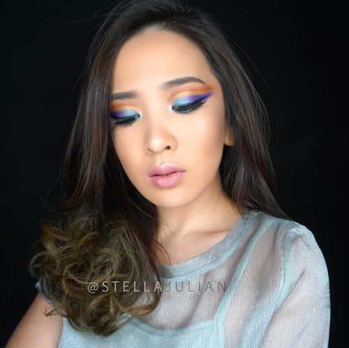 More deets from the last post.I don't know what to call this look tho.Double cut crease? Peacock cut crease? 'bingung' cut crease? 🙄Eyeshadow using @juviasplace Masquerade Palette & @morphebrushes 35F Palette,Pretty dramatic lashes from @silverswanlash No. 303 - 'Dior'Face using @lorealmakeup Infallible Range from @getthelookid 💛