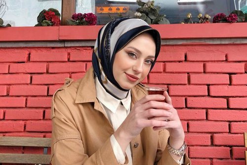 Mengintip Gaya Hijab ala Wanita Turki 