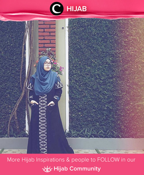 Black abaya with the touch of ethnic pattern by Clozette Ambassador Indah. Simak inspirasi gaya di Hijab Update dari para Clozetters hari ini di Hijab Community. Image shared by Clozette Ambassador: IndahRP. Yuk, share juga gaya hijab andalan kamu bersama Clozette.