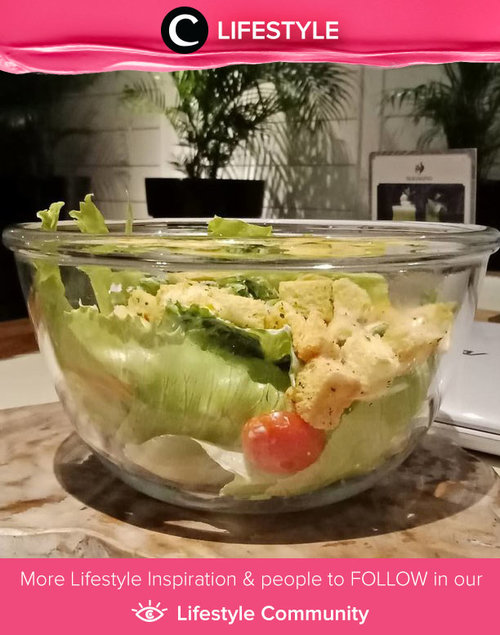 Yumm! Caesar Salad dari Suasana Restaurant ini terlihat segar sekali, ya, Clozetters. Kamu berbuka puasa pakai apa hari ini? Simak Lifestyle Updates ala clozetters lainnya hari ini di Lifestyle Community. Image shared by Clozetter @Onnie. Yuk, share juga momen favoritmu. 