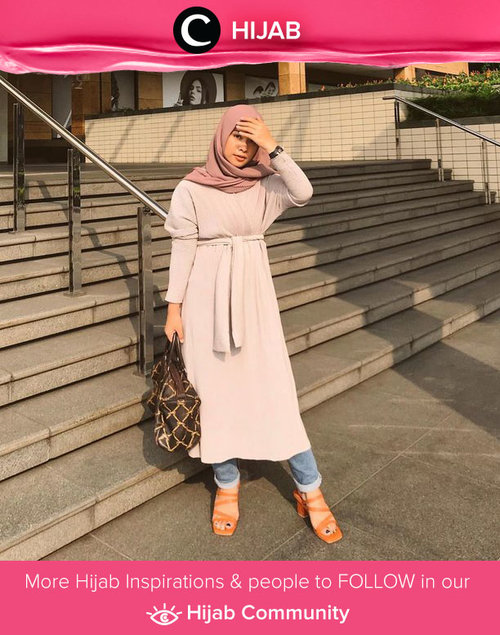 Weekdays haven't strated yet before you put your best outfit. Have a great Monday, Clozetters! Image shared by Clozette Ambassador @FAZKYAZALICKA. Simak inspirasi gaya Hijab dari para Clozetters hari ini di Hijab Community. Yuk, share juga gaya hijab andalan kamu.