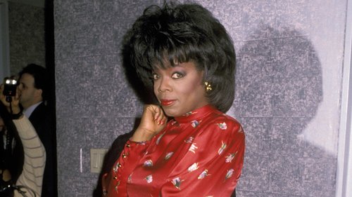 7 Fashion Trends That Oprah Predicted and Perfected