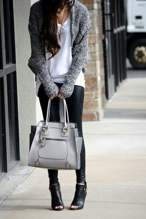  Daily OOTD , Grey white and Black just always perfect