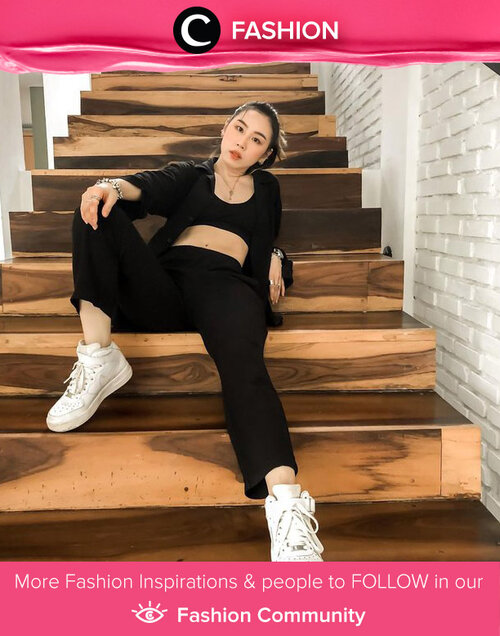 Black on black outfit idea, shared by Clozetter @ladies_journal. Simak Fashion Update ala clozetters lainnya hari ini di Fashion Community. Yuk, share outfit favorit kamu bersama Clozette.