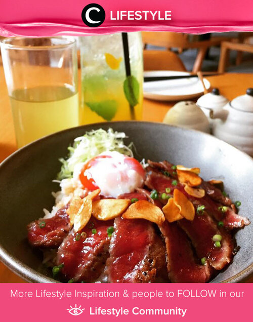 Medium rare truffle gyudon by Ricebowl! Sepertinya para beef lovers harus coba, nih. Simak Lifestyle Updates ala clozetters lainnya hari ini di Lifestyle Community. Image shared by Clozetter @nagacentil. Yuk, share juga momen favoritmu.