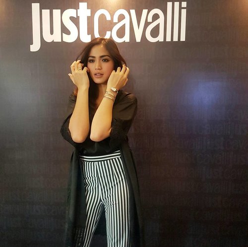 @justcavalli_official just launch their new collection "Just Cavalli Timepiece"

They chose Jessica Iskandar to be the brand ambassador of this collection in Indonesia.
.
.
#JustCavalli #ClozetteID