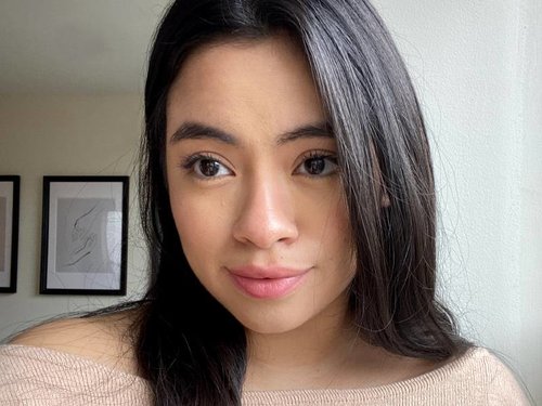 Blur Large Pores With This Viral TikTok Makeup Hack   