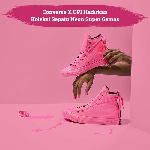 Match your shoes with your nail color? Why not?!
.
Converse dan OPI berkolaborasi menghasilkan sepatu dengan warna-warna neon yang super gemas. Terinspirasi dari warna-warna musim panas yang ada dalam pewarna kuku OPI, OPI’s Summer Neon Collection ini sudah bisa kamu dapatkan di Converse store Senayan City, Gandaria City, Paris Van Java, atau melalui Converse official store di Lazada.
.
Swipe left untuk lihat semua koleksinya! Warna apa yang jadi favoritmu, Clozetters?
.
📷 @converse_id
#ClozetteID #ConverseOPI #sneakers