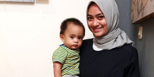 Tips Pakai Hijab Praktis& Nyaman Untuk Ibu Yang Punya Anak Bayi