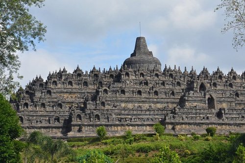 Selain Borobudur, Inilah 5 Candi Paling Indah di Indonesia 