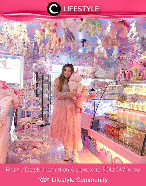 Bangkok dikenal dengan surganya makanan dan cafe unik, salah satunya adalah Unicorn Cafe yang berada di kawasan Si Lom, Bangkok. Menggemaskan sekali, ya, Clozetters! Image shared by Clozetter @Mgirl83.Simak Lifestyle Update ala clozetters lainnya hari ini di Lifestyle Community. Yuk, share momen favoritmu bersama Clozette.