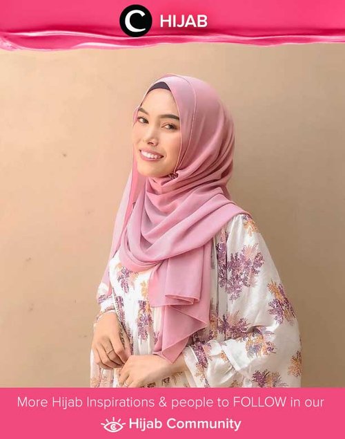 The color pink makes everything look pretty. Simak inspirasi gaya Hijab dari para Clozetters hari ini di Hijab Community. Image shared by Clozetter @maryahulpah. Yuk, share juga gaya hijab andalan kamu.  