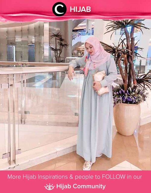 Soft hijab look by Clozetter @5andranova. Happy Monday, Clozetters! Don't forget to share your hijab outfit of the day with Clozette on Hijab Community!