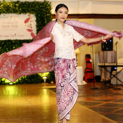ALLEIRA Batik – Pita Pink 