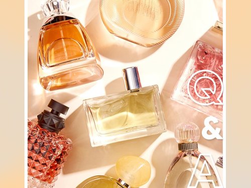 Why Perfume and Fragrance Smells Differently on Everyone    