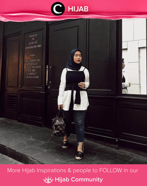 Black and white outfit idea by Clozette Ambassador @fazkyazalicka. Simak inspirasi gaya Hijab dari para Clozetters hari ini di Hijab Community. Yuk, share juga gaya hijab andalan kamu.