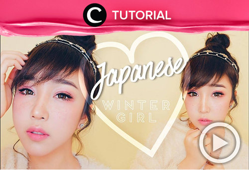 Selain memiliki kebudayaan yang khas, Jepang juga memiliki gaya makeup natural yang manis. Yuk, coba gaya makeup ala perempuan Jepang seperti dalam video berikut http://bit.ly/2LX3nVC. Video ini di-share kembali oleh Clozetter: @kamiliasari. Cek Tutorial Updates lainnya pada Tutorial Section.