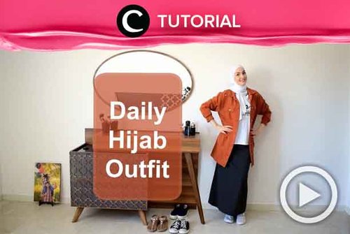 Untuk kamu yang mengenakan hijab, style pada video berikut bisa kamu tiru, Clozetters: http://bit.ly/2lC9NAY. Video ini di-share kembali oleh Clozetter @kyriaa. Intip juga tutorial lainnya di Tutorial Section.