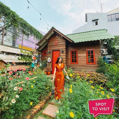 #SpotToVisitMandira's Garden @mandirasgarden, Jl. Kemang Timur Raya No. 55, Jakarta.​Yuk tag teman yang mau kamu ajak ke sini..📷 @foodirectory @coffeetomoto @nuniektirta​#ClozetteID #mandirasgarden #cafejakarta #cafekemang #cafejakartaselatan #cafejaksel #kafejakarta #vegancafe