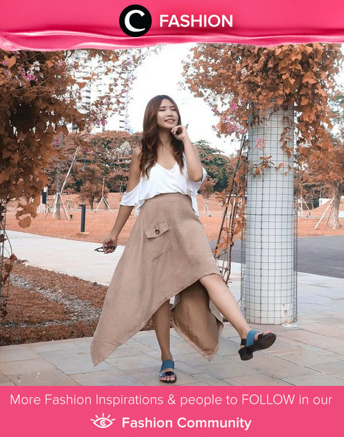 Easy style for the weekend: cut out shoulder top and asymmetrical skirt! Simak Fashion Update ala clozetters lainnya hari ini di Fashion Community. Image shared by Clozetter @amelitayonathan. Yuk, share outfit favorit kamu bersama Clozette.