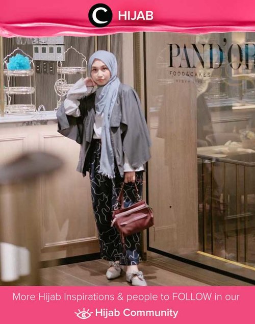 Ingin tampil edgy seperti Clozetter @andinara? Maksimalkan teknik layering pada outfit-mu, dengan pemilihan warna cool-tones yang netral. Simak inspirasi gaya Hijab dari para Clozetters hari ini di Hijab Community. Yuk, share juga gaya hijab andalan kamu.  