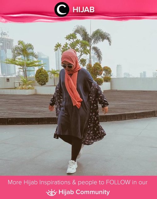 Friday in long tees and comfy outers, inspired by Clozetter @sridevi_sdr. Simak inspirasi gaya Hijab dari para Clozetters hari ini di Hijab Community. Yuk, share juga gaya hijab andalan kamu.