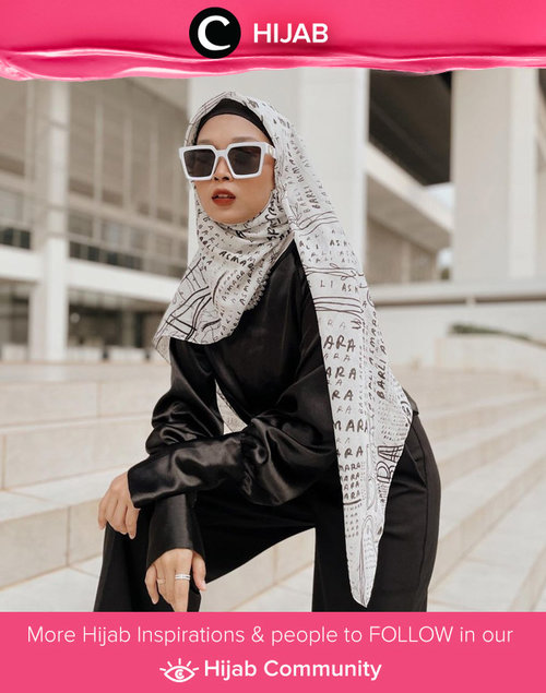 Bosan dengan gaya hijabmu? Hijab style ala Clozette Crew @atrityas ini bisa kamu coba, lho. Simak inspirasi gaya Hijab dari para Clozetters hari ini di Hijab Community. Yuk, share juga gaya hijab andalan kamu.
