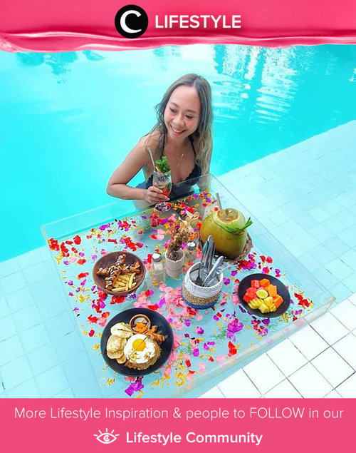 Breakfast in pool is always a good idea! Image shared by Clozette Ambassador @radenayu. Simak Lifestyle Update ala clozetters lainnya hari ini di Lifestyle Community. Yuk, share momen favoritmu bersama Clozette.