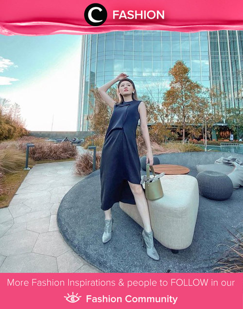 Clozette Ambassador @vicisienna wrapped in asymetrical dress and statement boots. Who’s inspired? Simak Fashion Update ala clozetters lainnya hari ini di Fashion Community. Yuk, share outfit favorit kamu bersama Clozette.