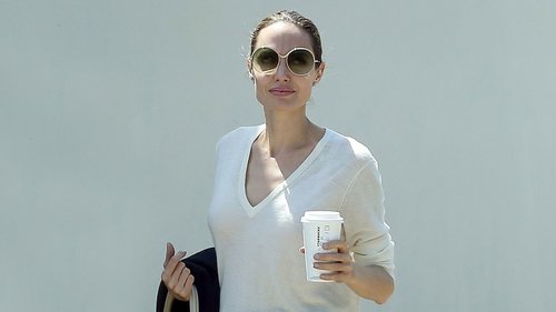 Angelina Jolie Brings Back the Hollywood Blowout