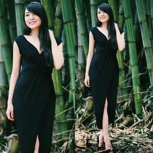  Still cant move on this look, wearing @dayglowvintage little black dress... In the middle of the magical bamboo forest

#theresiajuanita
Www.theresiaj... Read more →