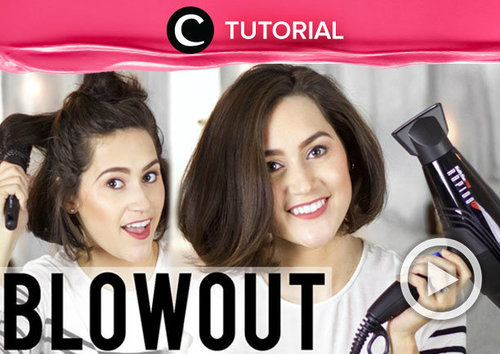 Nggak perlu repot ke salon, tampilan rambut rapi dengan blow out bisa kamu dapatkan sendiri di rumah. Lihat caranya di: http://bit.ly/2vUpqFz. Video ini di-share kembali oleh Cozetter @saniaalatas. Lihat tutorial lainnya di Tutorial Section, ya.