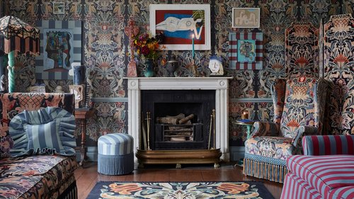 What Does It Mean to Be Maximalist? Interior Designers Explain