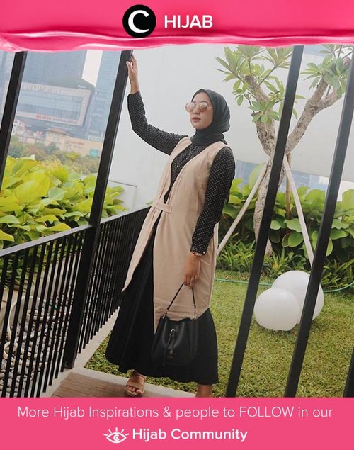 Make your Wednesday as easy as Sunday morning with comfortable outfit! Image shared by Clozette Ambassador @prapancadf. Simak inspirasi gaya Hijab dari para Clozetters hari ini di Hijab Community. Yuk, share juga gaya hijab andalan kamu.
