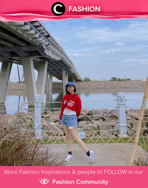 Bored with your smart casual look? Switch to this cute and holiday-ready look, inspired by Clozette Ambassador @shanty_huang. Simak Fashion Update ala clozetters lainnya hari ini di Fashion Community. Yuk, share outfit favorit kamu bersama Clozette.