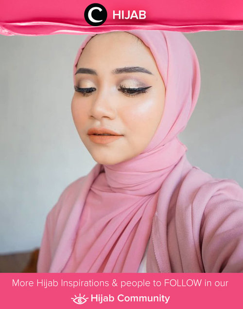 Clozetter @ushwaaa and her pink look inspires us to share our #Pinktober moment. Simak inspirasi gaya Hijab dari para Clozetters hari ini di Hijab Community. Yuk, share juga gaya hijab andalan kamu.