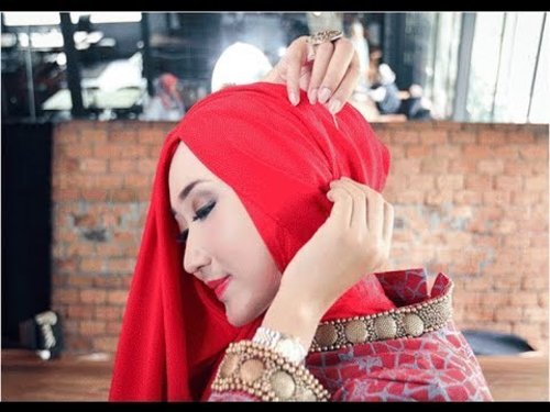Tutorial Hijab Formal Elegan Ala Dian Pelangi Terbaru - YouTube