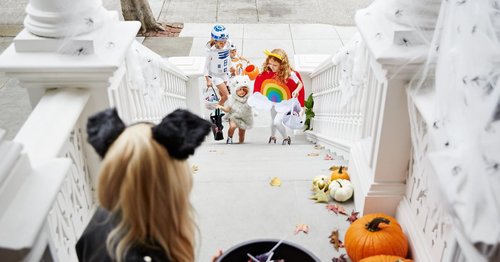 Wanna Be the Coolest Halloween House on the Block? Stop Carving Pumpkins and Throw a Party!