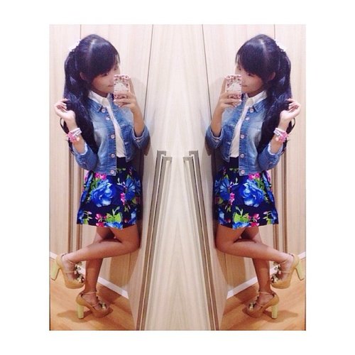  denim jacket & floral skirt.why not? ;)