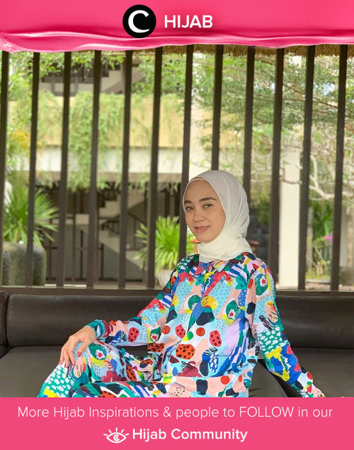 Clozetter @nurulfindayani shared her playful outfit for the weekend. Simak inspirasi gaya Hijab dari para Clozetters hari ini di Hijab Community. Yuk, share juga gaya hijab andalan kamu.