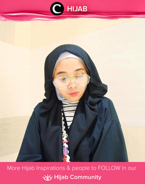 It's Saturday! Yuk, coba kreasi gaya hijab ala Clozetter Rizuna. Simak inspirasi gaya Hijab dari para Clozetters hari ini di Hijab Community. Image shared by Clozetter: @rizunaswon. Yuk, share juga gaya hijab andalan kamu 