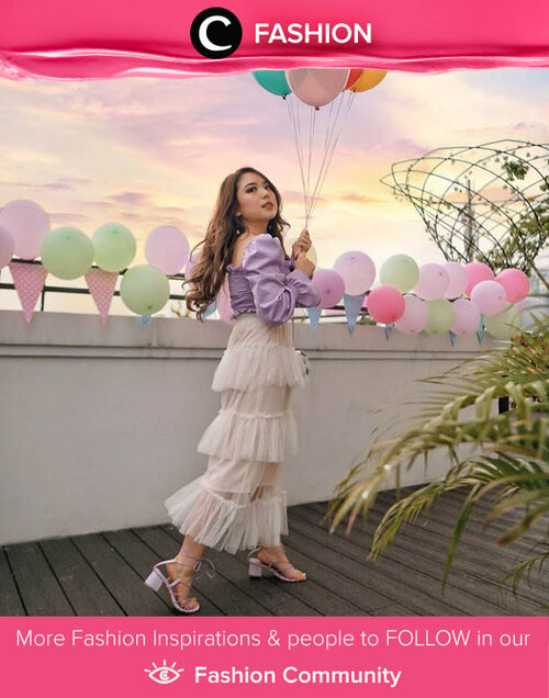 Clozette Ambassador @priscaangelina was in carnival mood, she twirled and danced in tulle skirt and lilac square collar blouse. Simak Fashion Update ala clozetters lainnya hari ini di Fashion Community. Yuk, share outfit favorit kamu bersama Clozette. 